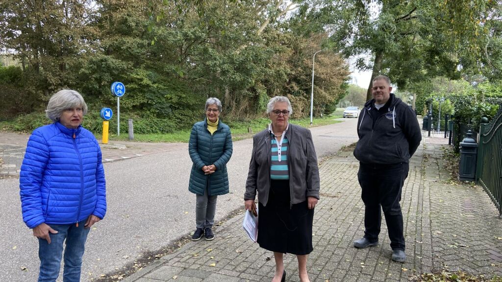 Bewoners Cruquius moeten meters erf inleveren bij gemeente: 