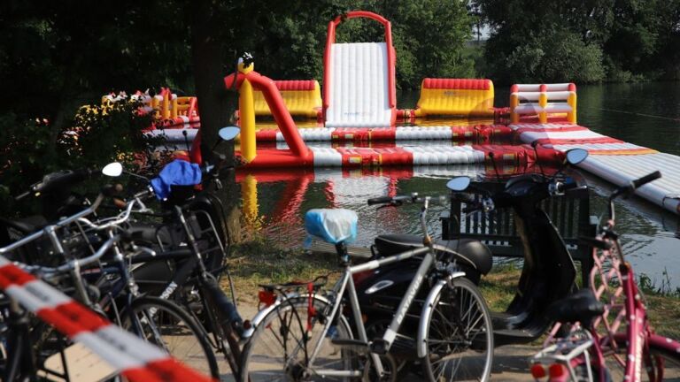 Meisje overleden na ongeval bij recreatieplas Kapel-Avezaath -.