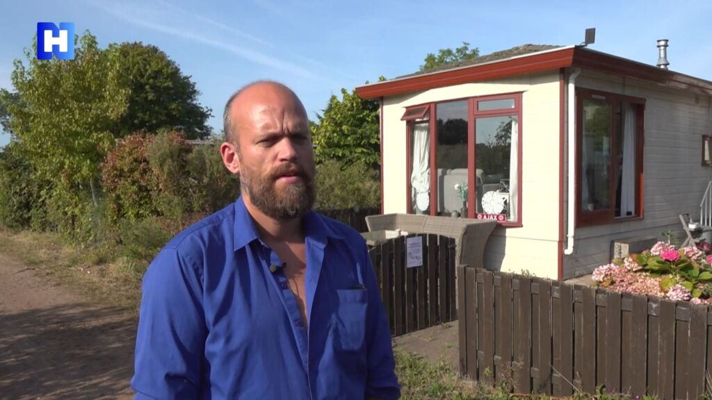Bart (36) voorlopig niet dakloos, campingbewoner vindt tijdelijke slaapplek