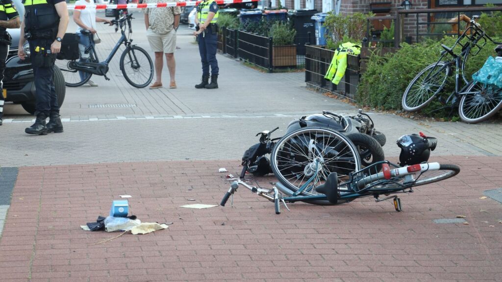 Jonge bromfietser veroorzaakt ernstig ongeluk, OM eist taakstraf en rijontzegging