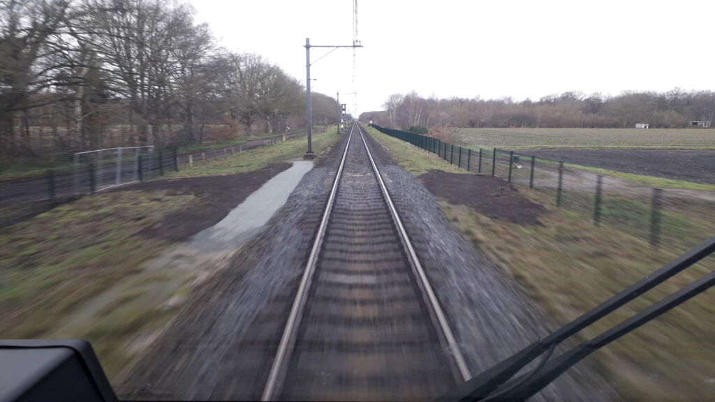 Gevaarlijke onbewaakte overweg bij Nieuw-Amsterdam weggehaald