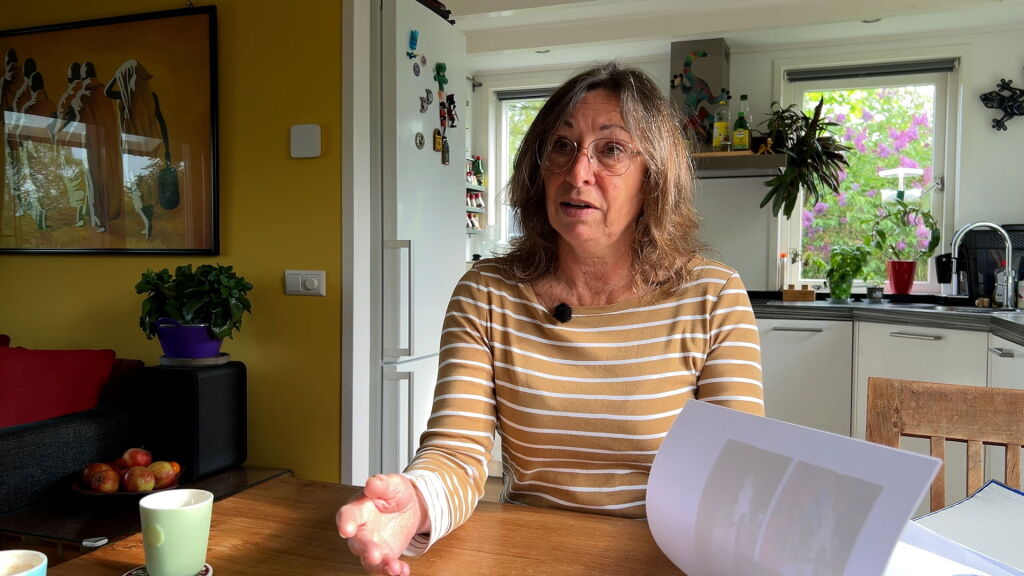 Jacqueline werd honderden keren stiekem gefotografeerd door de receptie van het bungalowpark