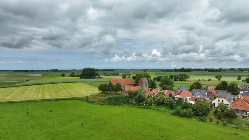 Geen spoorlijnen en stoplichten: eeuwenoud landschap Middag-Humsterland viert jubileum
