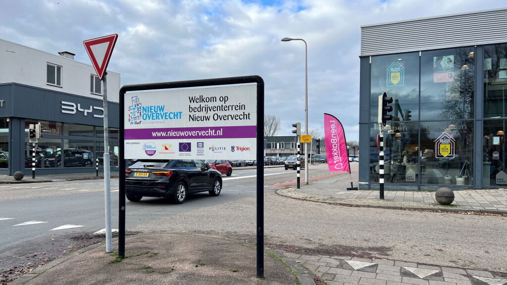 Autobedrijven boos over regels op bedrijventerrein in Overvecht: 'Je bent bij voorbaat verdacht'