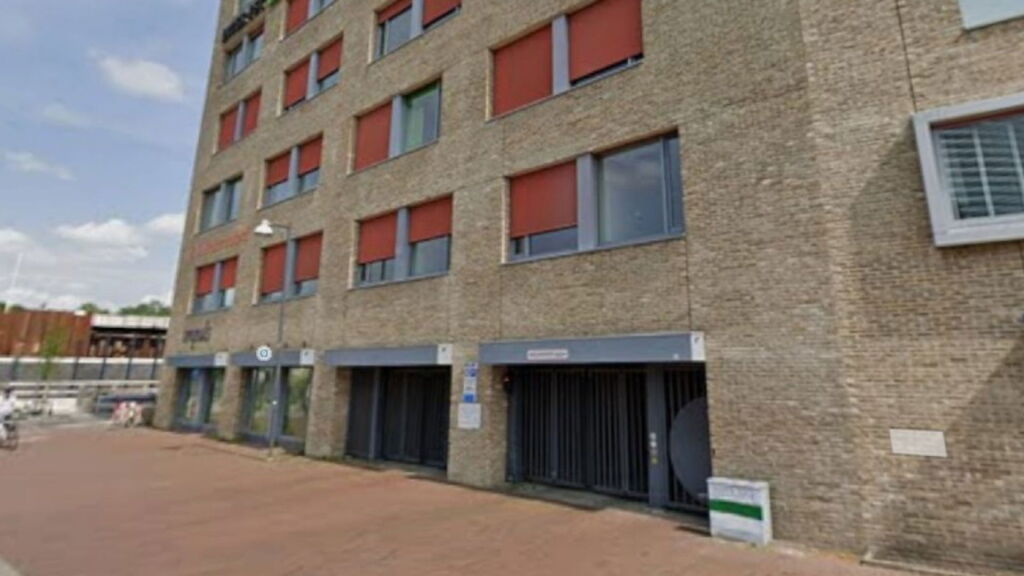 Parkeergarage De Frontier weer deels geopend na onveilige situatie