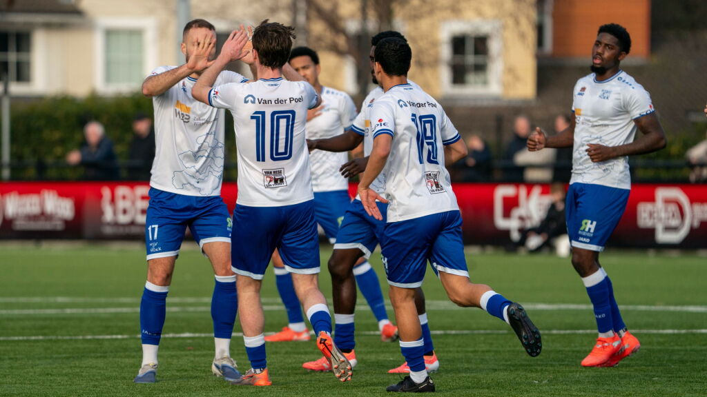 Hoek opnieuw koploper Tweede Divisie na knappe zege bij Jong Sparta