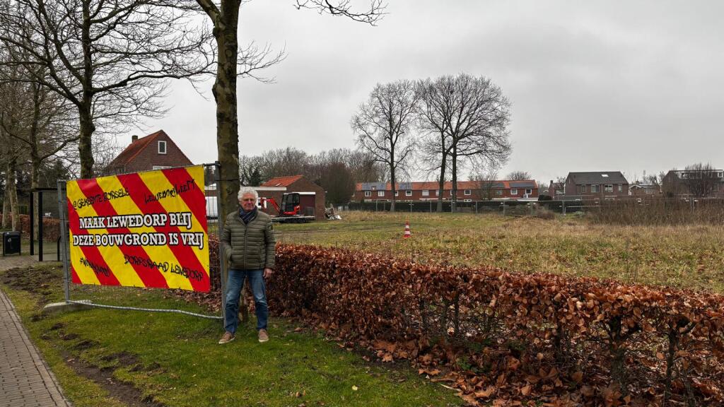 Dorpsraad Lewedorp wil dat raad Borsele besluit over school en dorpshuis uitstelt