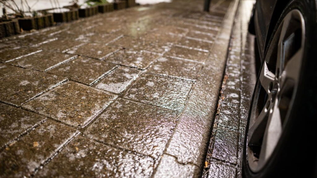 Lopend Vuur: Met ijzel op de weg blijf ik thuis