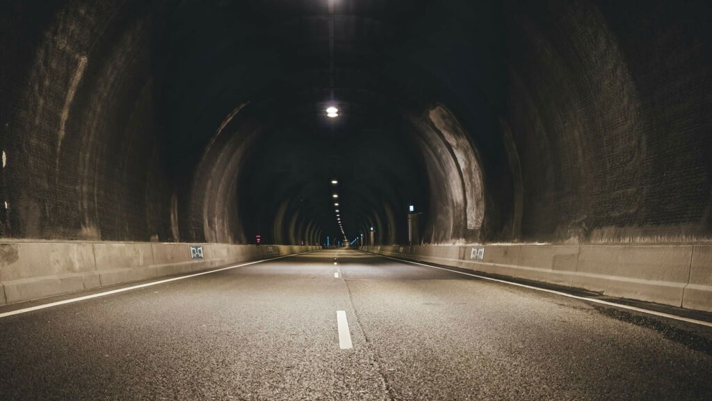 Westbuis van Westerscheldetunnel weer open