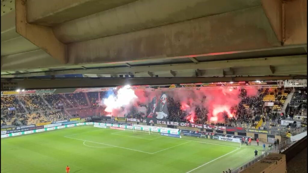 Roda JC legt leden van Ultras Kerkrade voorlopig stadionverbod op na vuurwerkincident