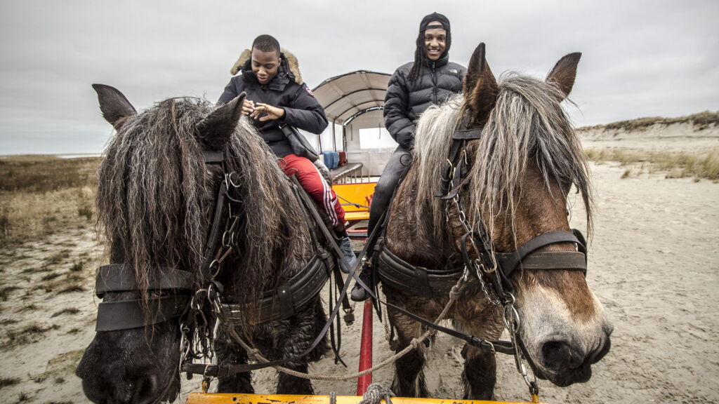 Hoe Schiermonnikoog een keerpunt werd voor de Nederlandse hiphop van de afgelopen 10 jaar