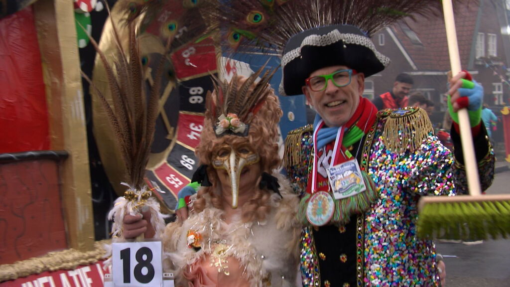 Westervoortse carnavalsoptocht in het thema van 1300 jarig bestaan